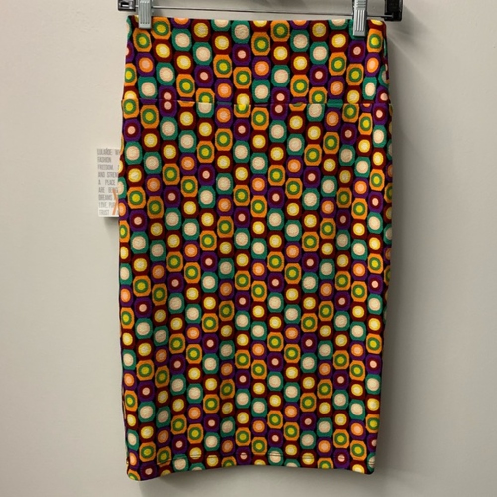LuLaRoe mod print Cassie XS skirt‎